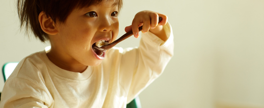 How Nutrient Needs Change From Childhood to the Teen Years