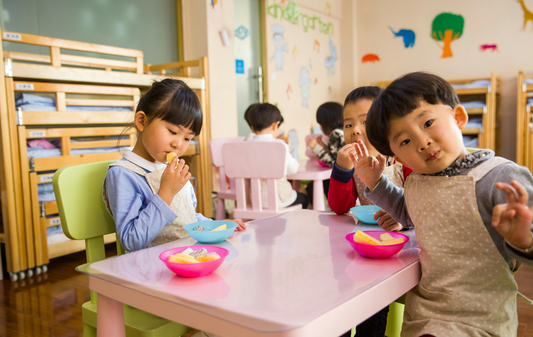 How to pack a nutritious snackle box for your little snack lover